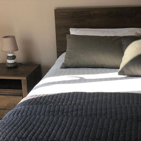 Bed & Breakfast Kurtic Supetar Ngoại thất bức ảnh